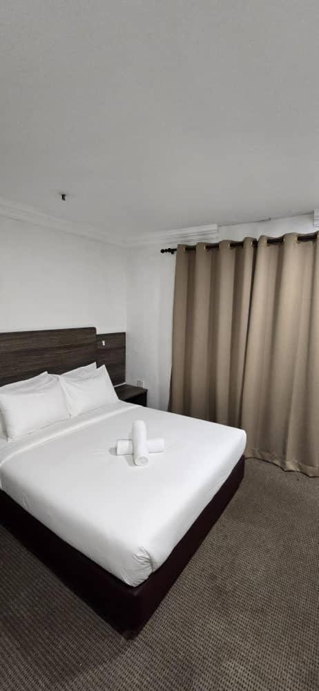 Pillows Plus Star Town Hotel 2*